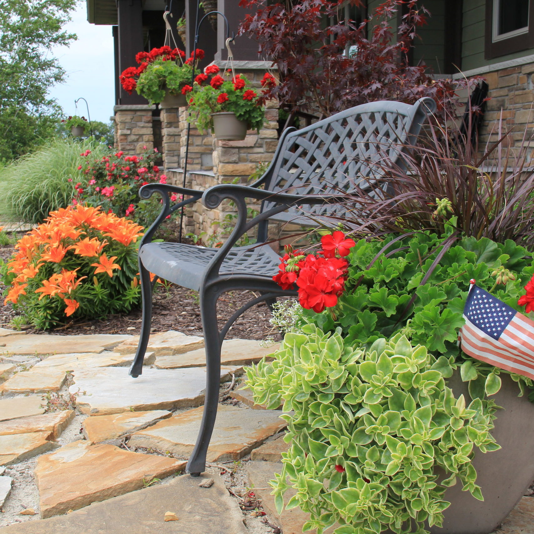 Read more about the article Decorating Outdoors