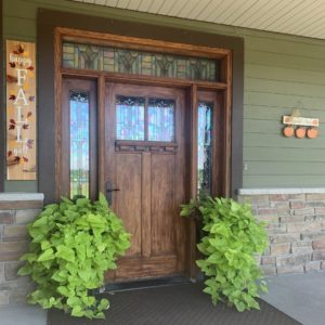 Read more about the article Fall Decorating-Entryway/Hallway