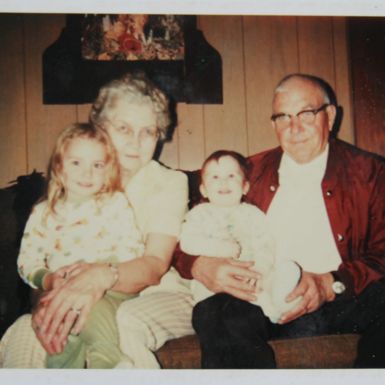 Cora and Harold with grandchildren, Niccole and Jessica